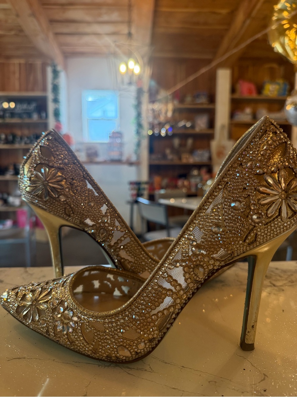 Betsey Johnson Embellished Gold High Heel Pumps - Women's Evening Shoes size 9 - Picture 3 of 14